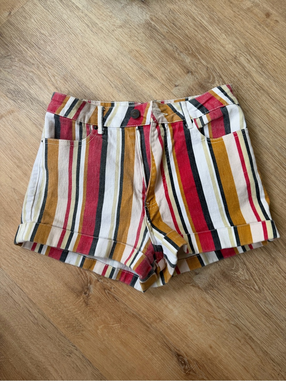 Forever 21 Striped High Wasted Multicolor Women’s Casual Shorts